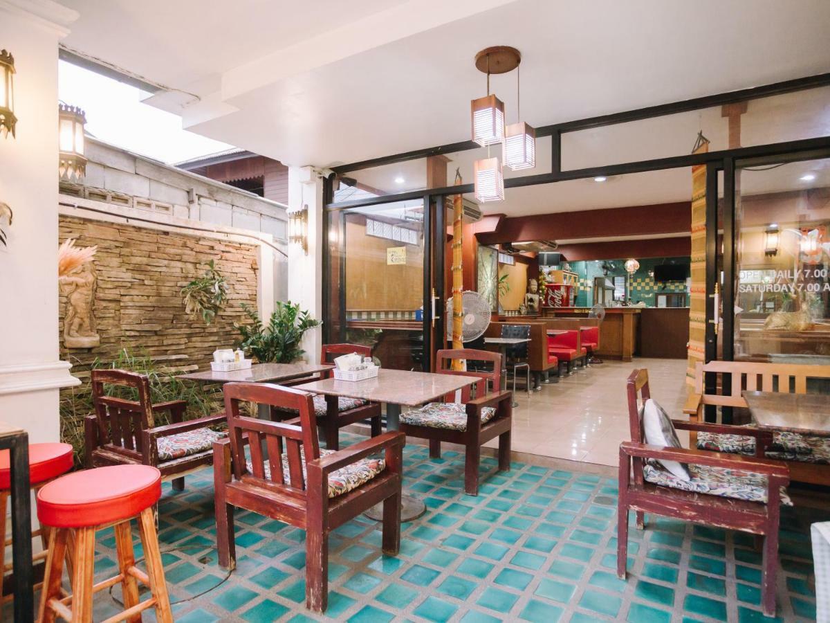 Rendezvous Oldtown Chiangmai Otel Chiang Mai Dış mekan fotoğraf