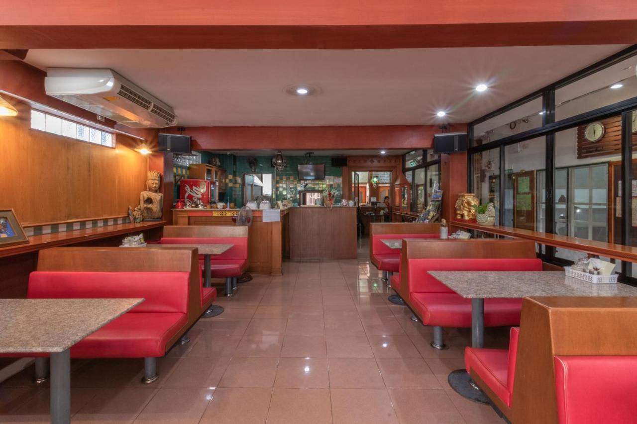 Rendezvous Oldtown Chiangmai Otel Chiang Mai Dış mekan fotoğraf